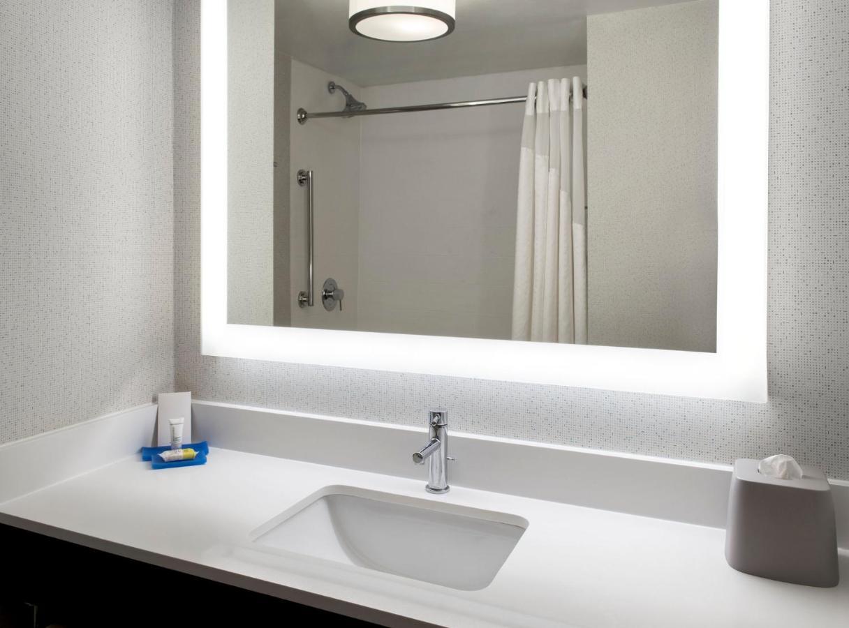 Holiday Inn Express Great Barrington By Ihg Eksteriør bilde